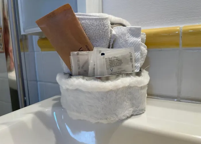 In&out - Mostacciano, Eur Apartament *